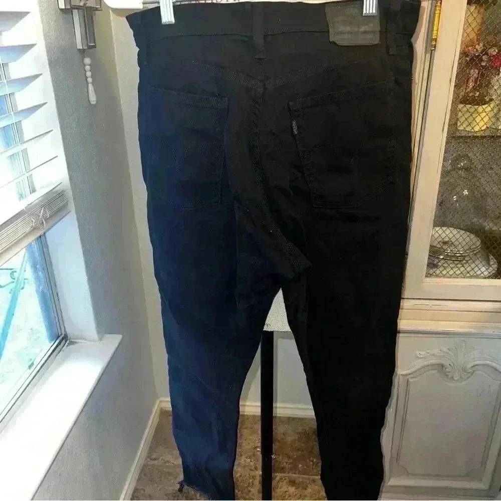 Black Levi's Wedgie Skinny Jeans size 32 - Picture 5 of 11